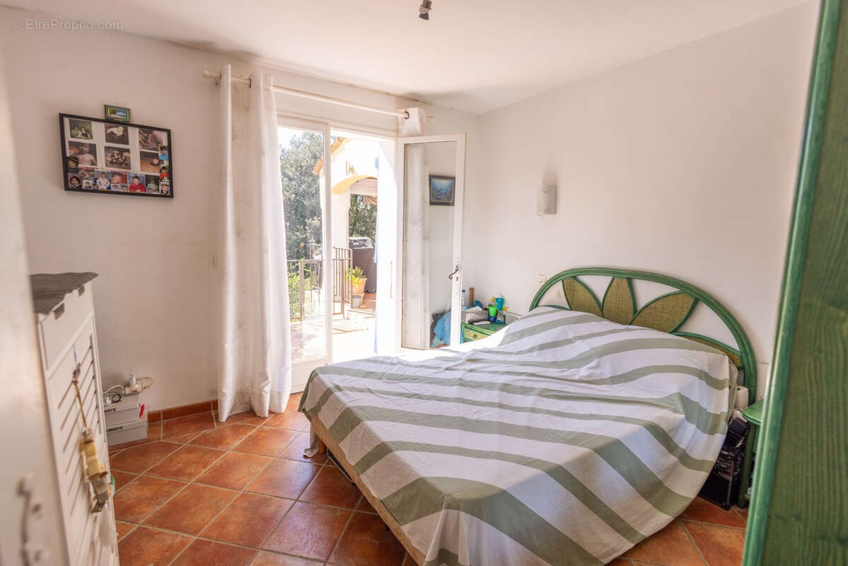 Maison à LA CROIX-VALMER