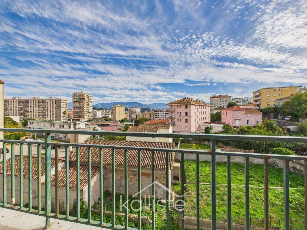 Appartement à AJACCIO