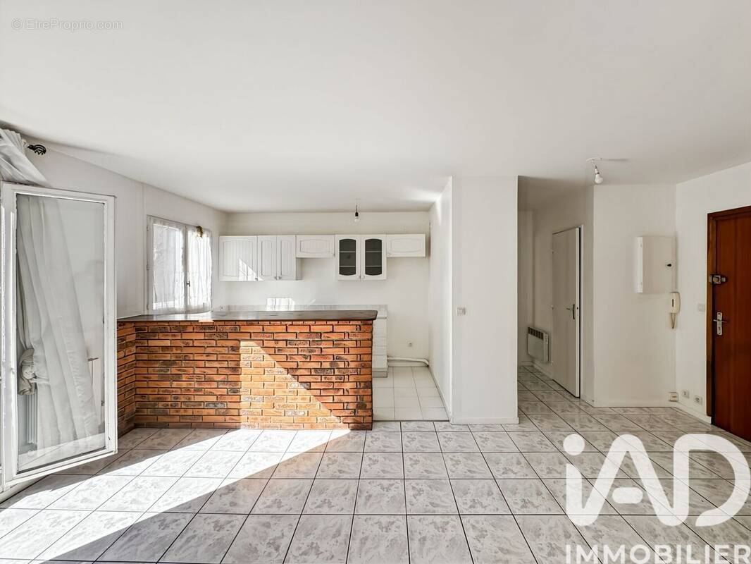 Photo 1 - Appartement à CHILLY-MAZARIN
