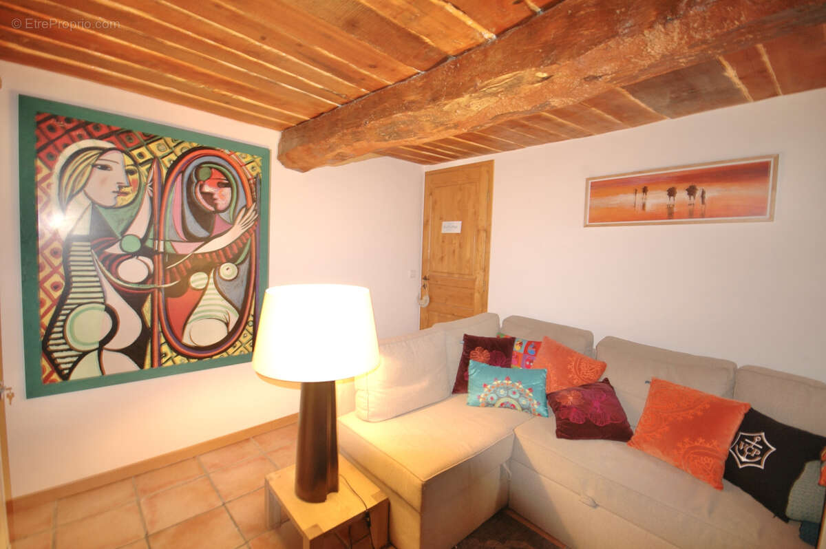 Maison à PLAN-DE-LA-TOUR