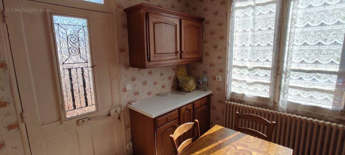 Maison à SAINT-MARCEL