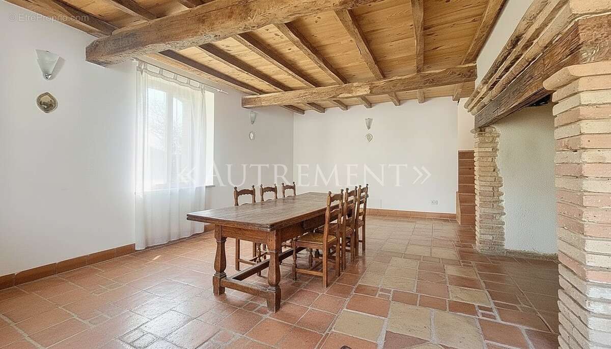 Maison à VILLEMUR-SUR-TARN