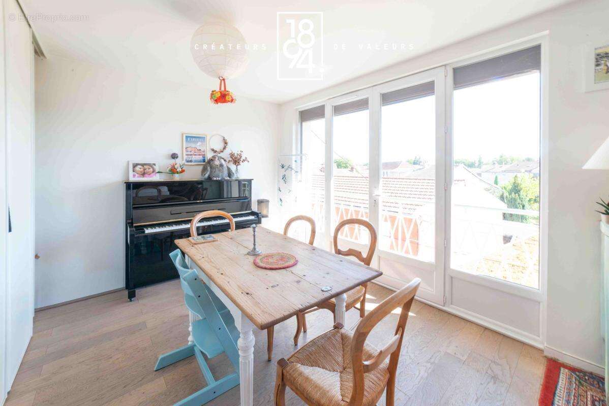 Appartement à BOURG-EN-BRESSE