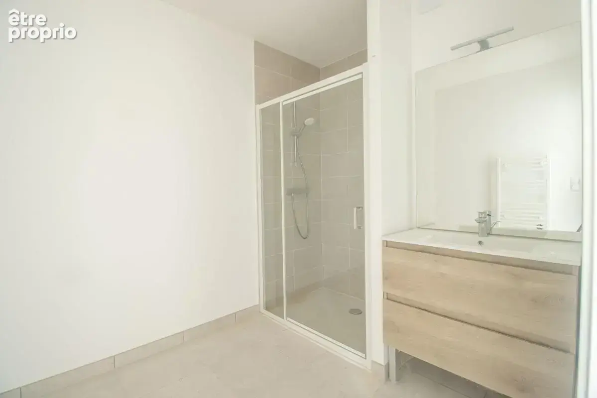 Quartier Les Justices - Appartement 64.19 m2 - 2 chambres - Balcon - Stationnement - photo 6