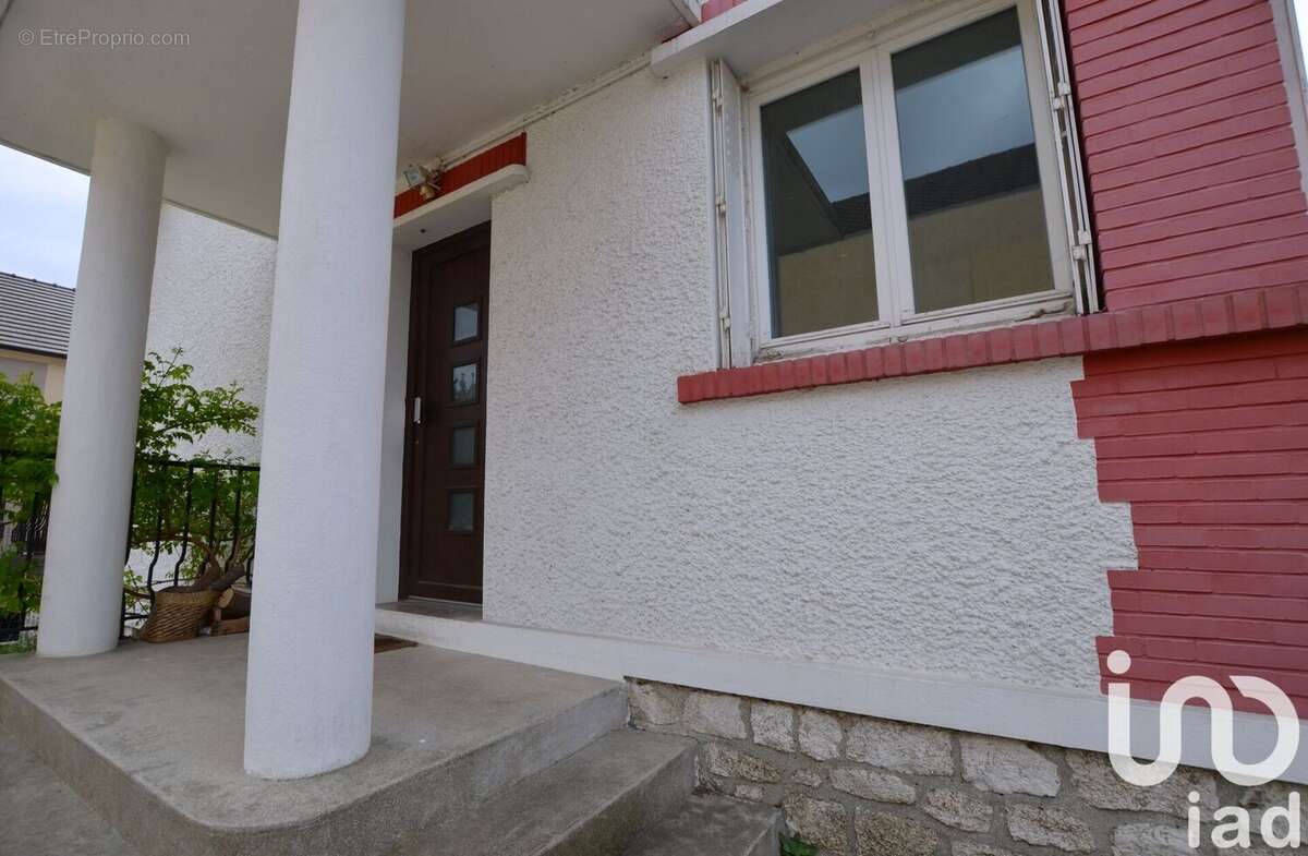 Photo 3 - Maison à LA FRETTE-SUR-SEINE