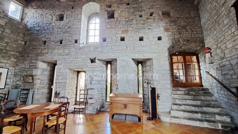 Maison à SAUVETERRE-DE-BEARN