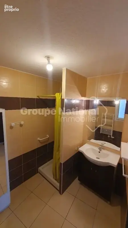 hauteurs d'ARAMON, appartement deux chambres,terrasse,parking - photo 8