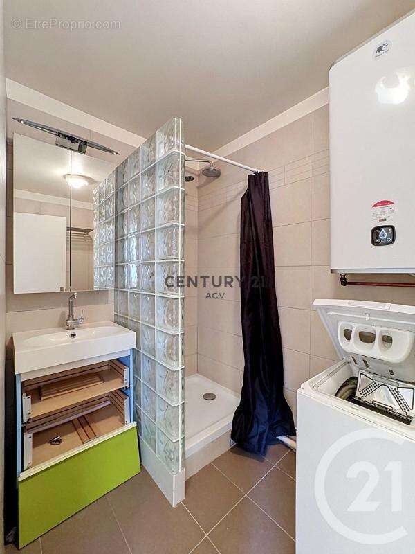 Appartement 25 m² à Saint-Maurice  - photo 11
