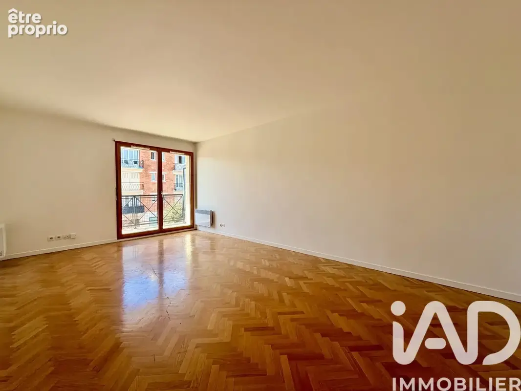 Photo 1 - Appartement à LE PLESSIS-ROBINSON