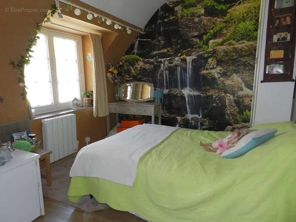 Centre ville, maison entierement restauree avec garage, jardin et jacuzzi. - photo 17