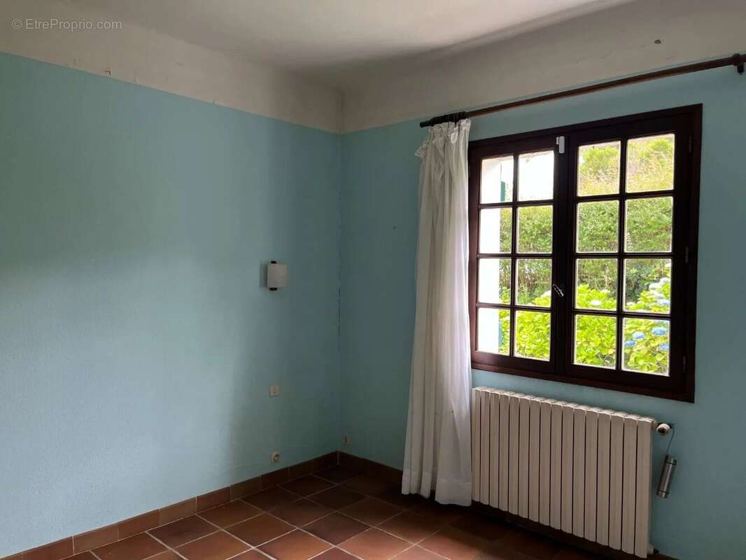 Maison à URRUGNE