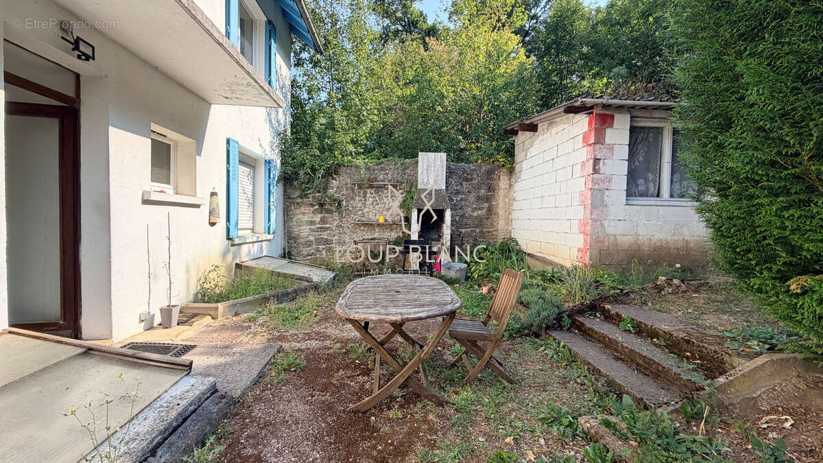 Immeuble de rapport 3 lots BADEVEL - photo 2