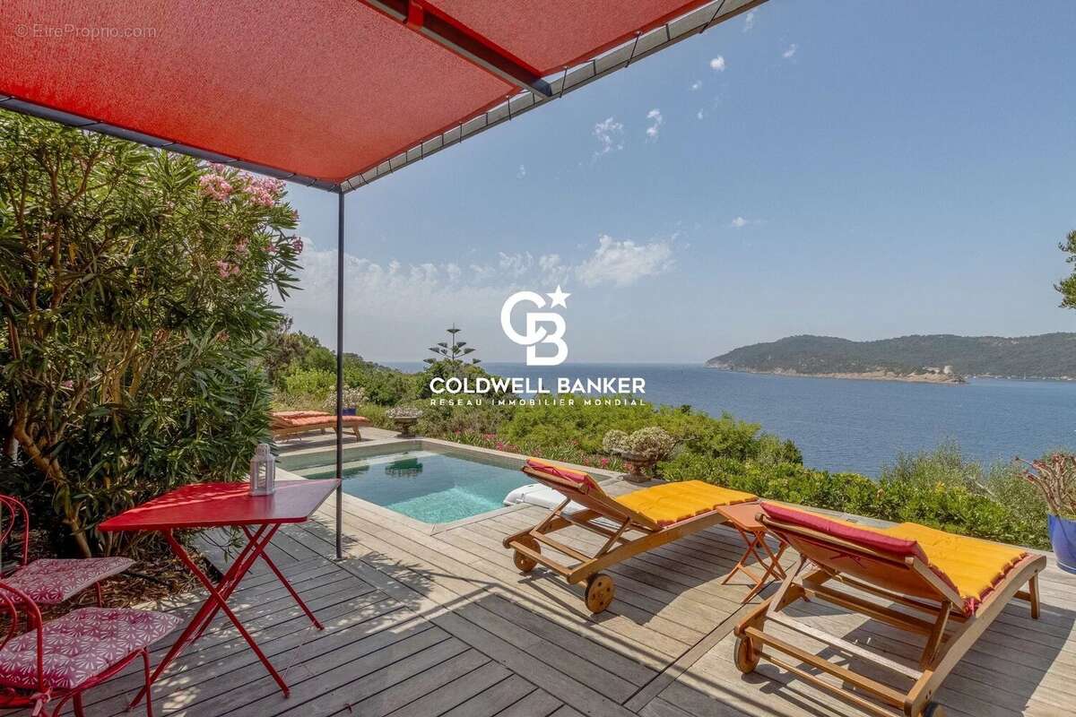 Maison à HYERES