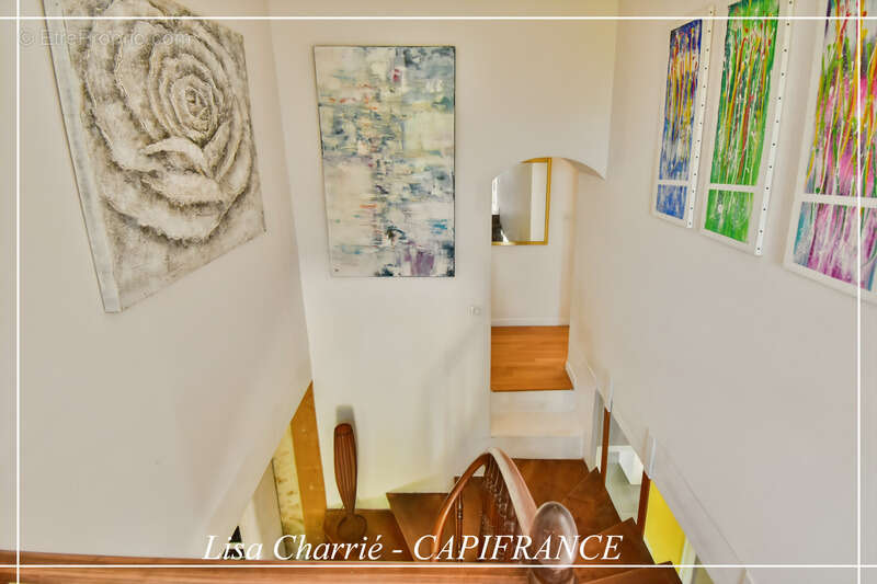 Maison à COURRENSAN