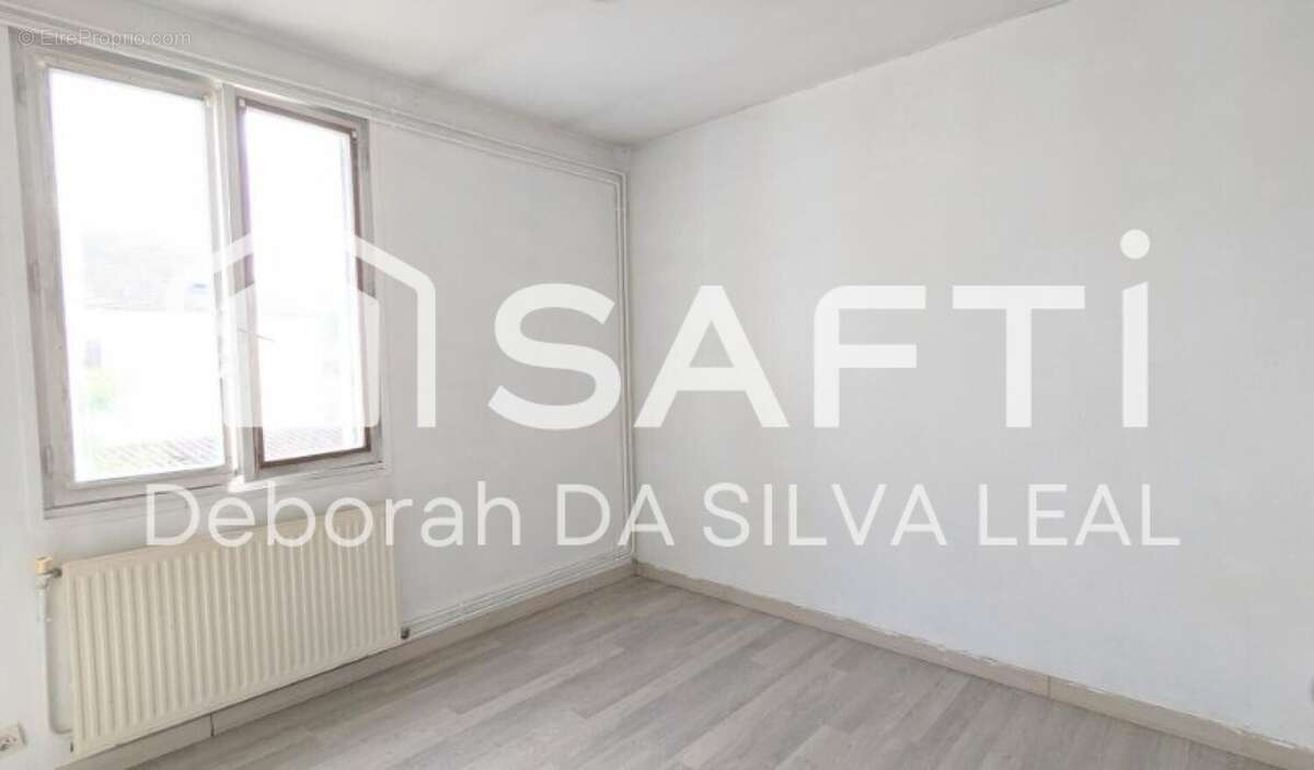 Photo 7 - Appartement à GRETZ-ARMAINVILLIERS