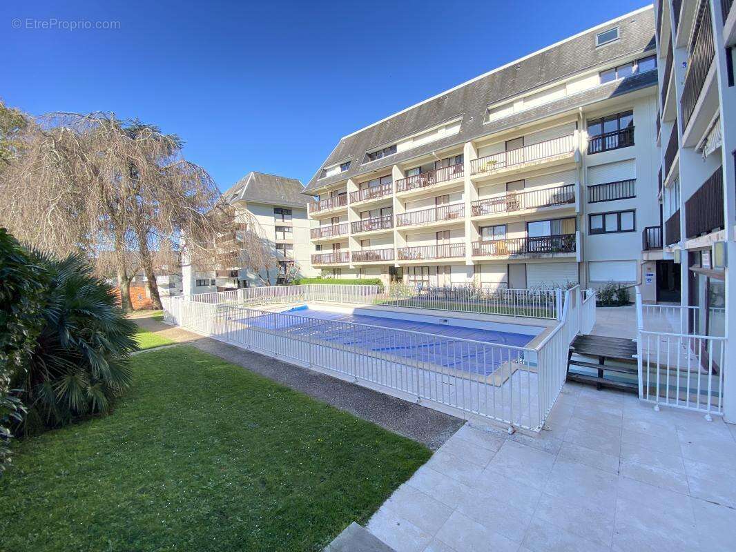 Appartement à TROUVILLE-SUR-MER