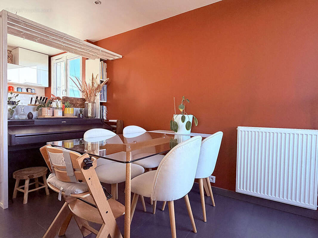 Appartement à MONTIGNY-LE-BRETONNEUX