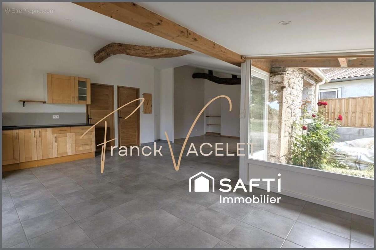 Maison 150 m² à Loupiac-De-La-Reole  - photo 4