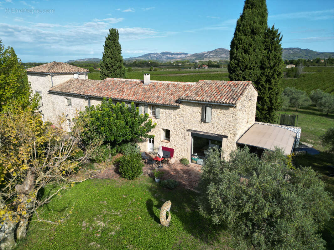 Autre à AVIGNON
