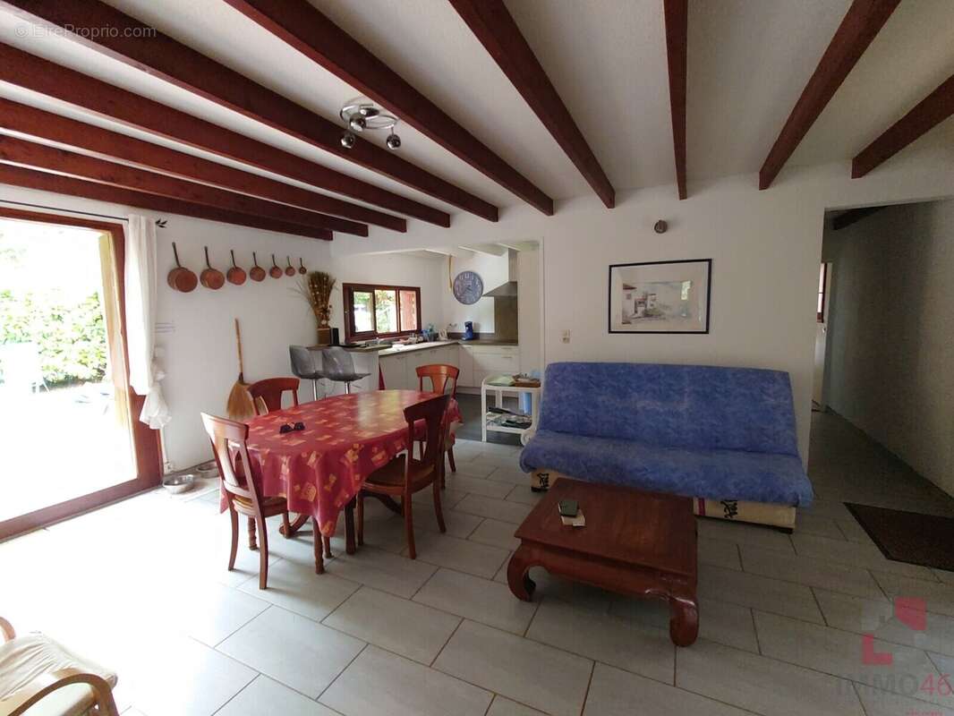 Maison à PUY-L'EVEQUE