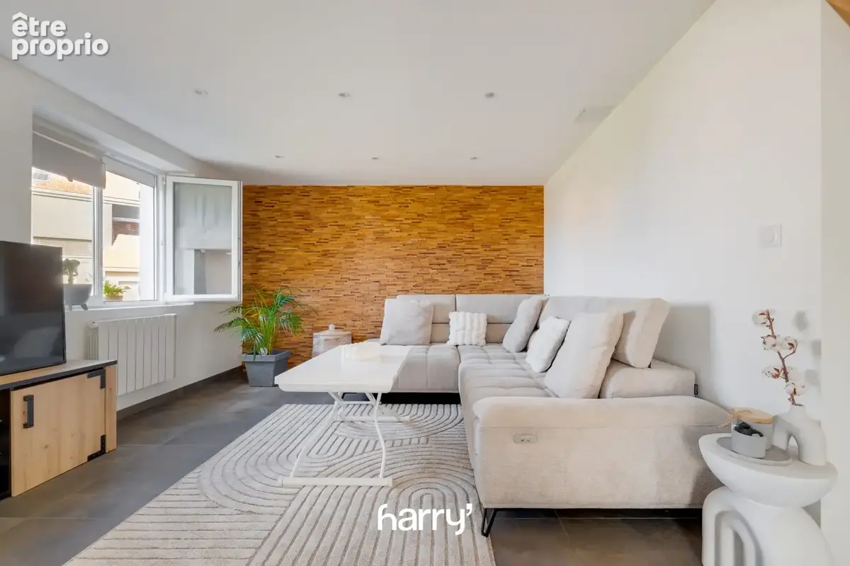 Maison 6 pièces 178 m² à vendre à Chaffois (25300) - photo 2