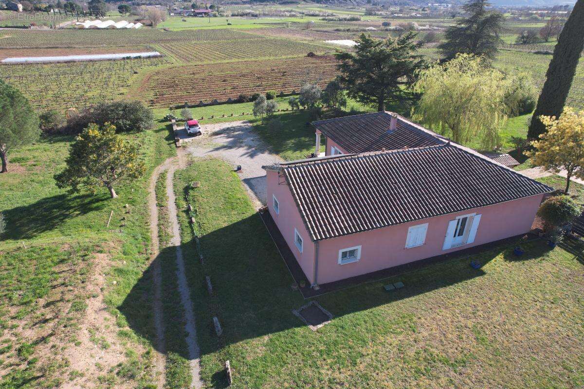 Maison à LAURAC-EN-VIVARAIS