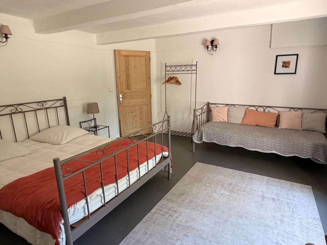 Maison à VAISON-LA-ROMAINE