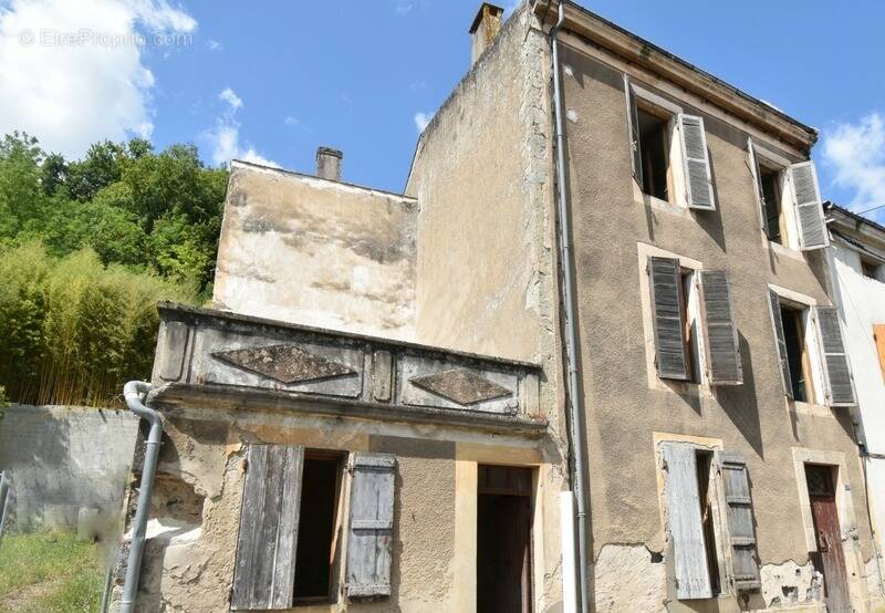 Maison à PORT-SAINTE-MARIE