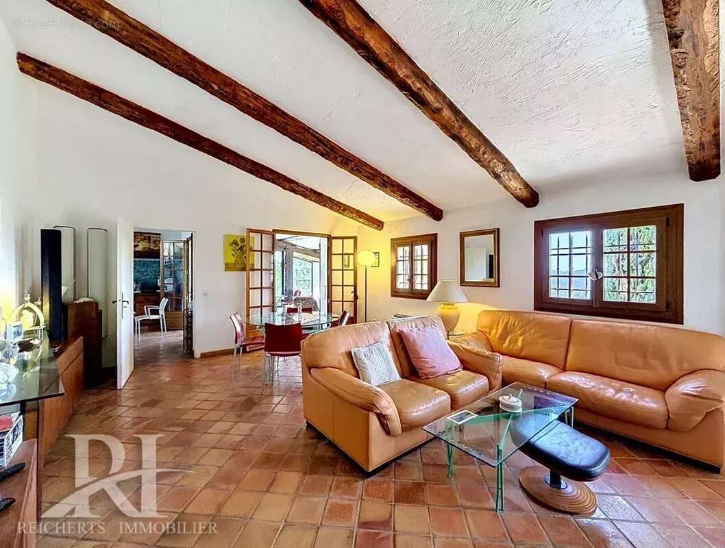 Maison à SPERACEDES