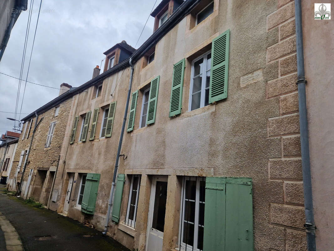 Appartement à POMMARD