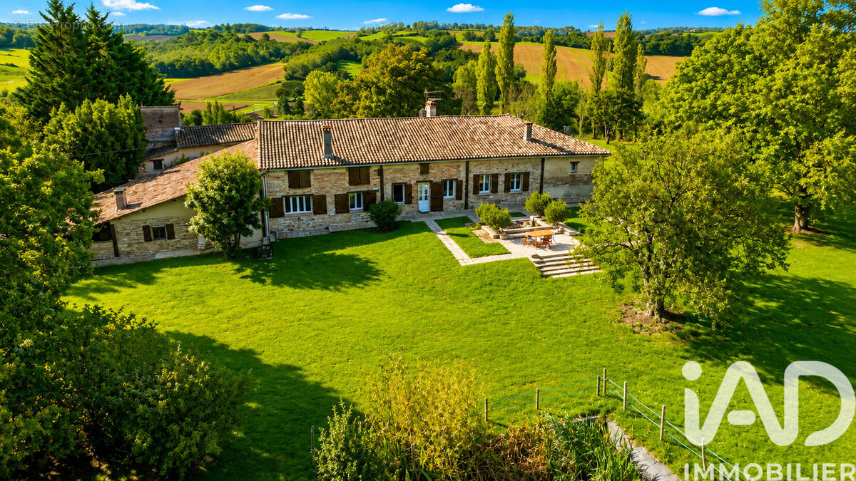 Photo 1 - Maison à MONCLAR-DE-QUERCY