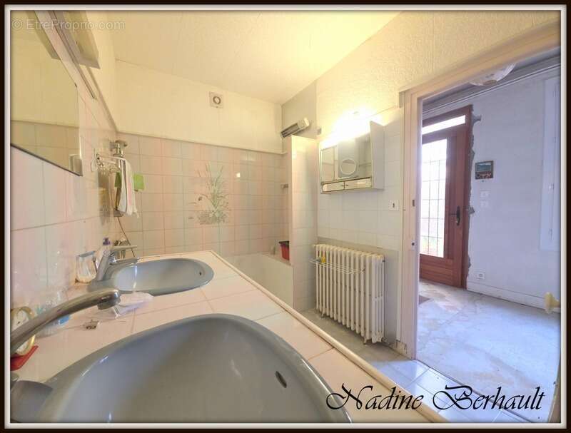 Maison Amilly 45, maison RDC à rénover - appartement et local commercial loué, terrain arboré de 1 538 m².entièrement clos.Centr - photo 16