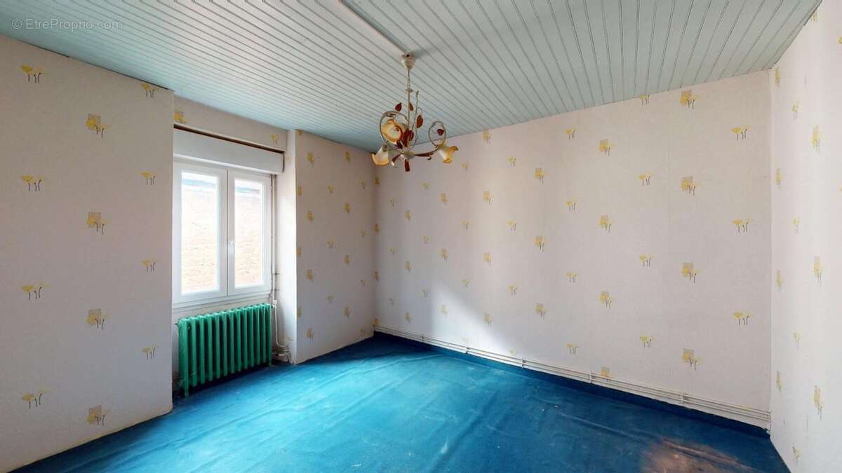 Appartement à SAINT-CHRISTOPHE-VALLON