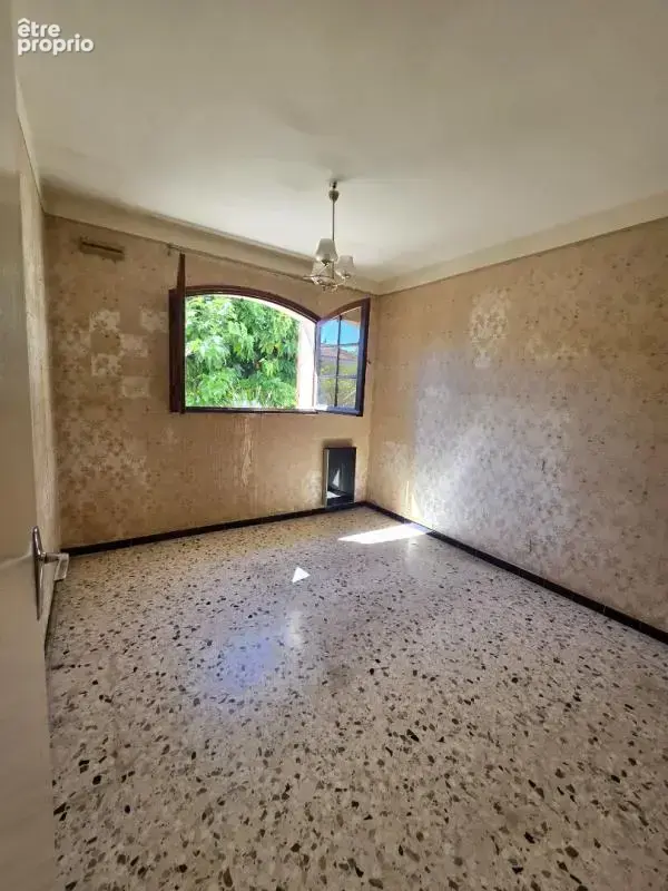 Saint-gély-du-fesc : villa 7 pièces 176 m²  + piscine + garage - fort potentiel patrimonial - photo 16