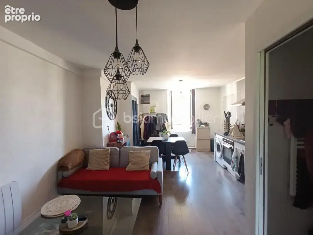 T2 LUMINEUX 43 m² – Appartement loué et meublé - photo 6