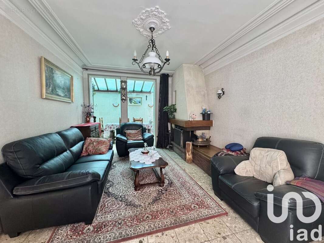 Photo 2 - Maison à MONTREUIL