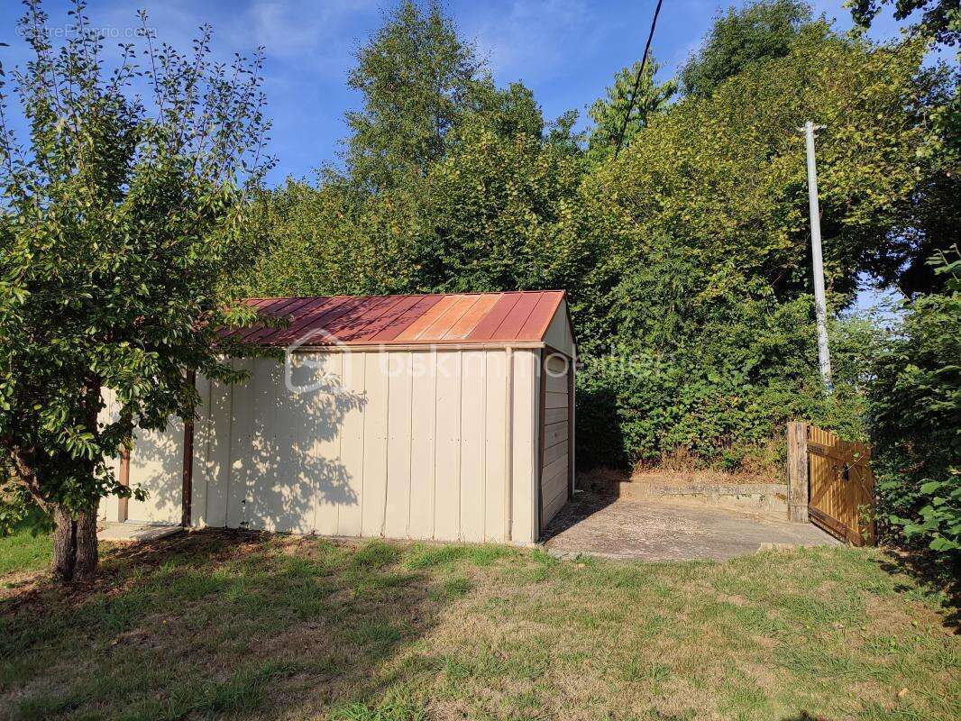 A VENDRE - Maison en pierre de 95 m2 dans un environnement calme - photo 14