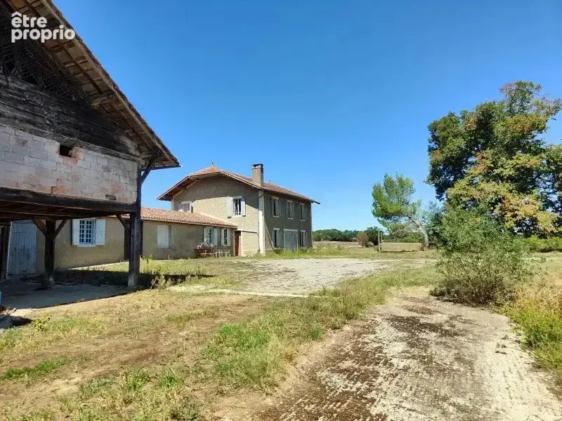 Maison ancienne, vue dégagée, 2,2ha, proche village dynamique - photo 3