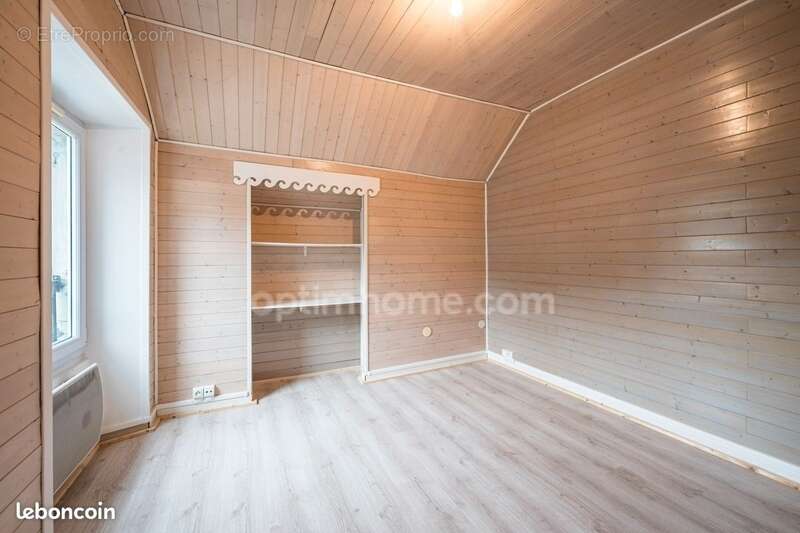 Appartement à AIGUEBELLE