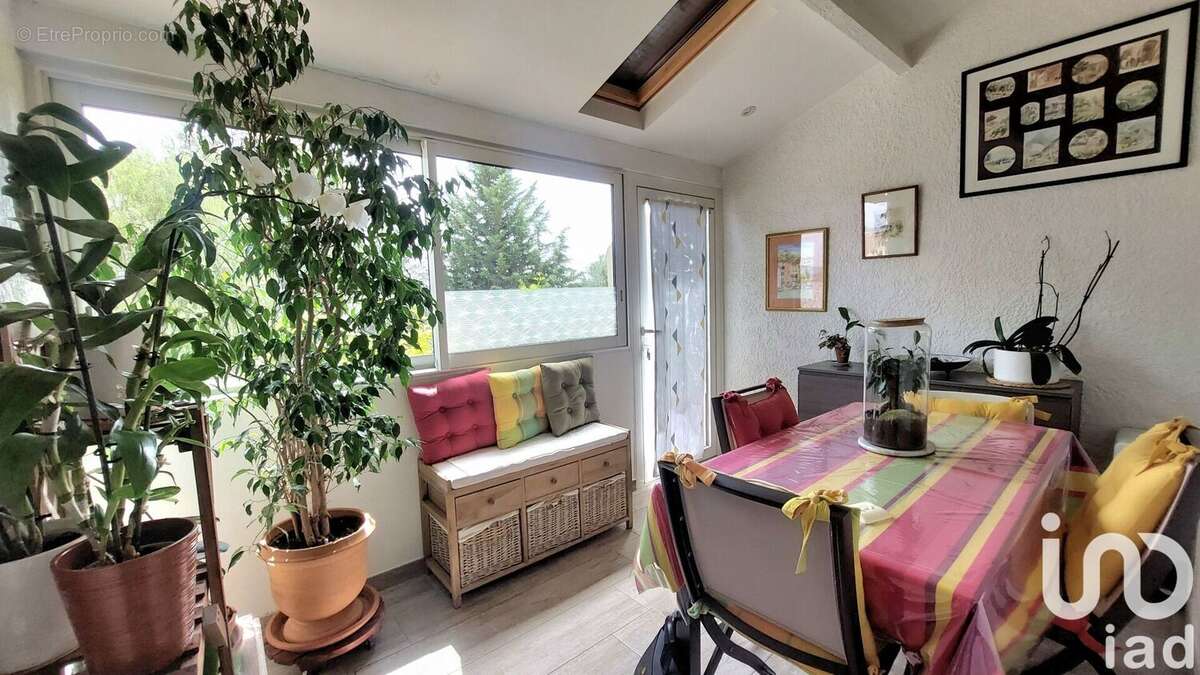 Photo 9 - Maison à SOLLIES-VILLE