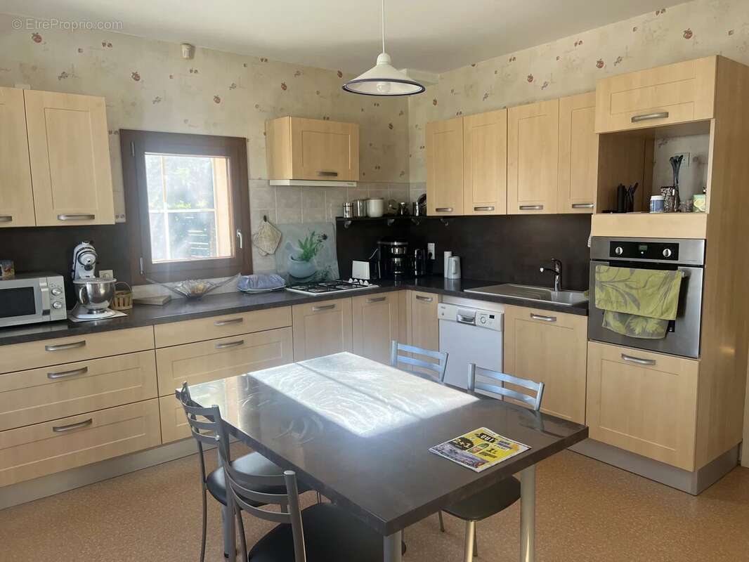 Maison à SAINT-VERAND