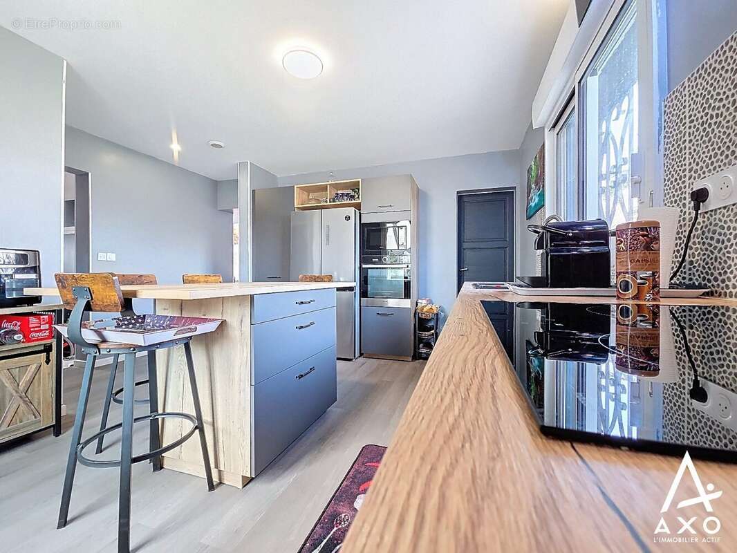 Maison à SAINT-PIERRE-DU-MONT