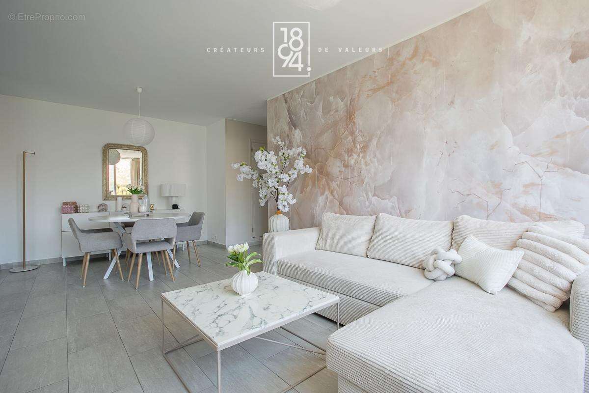 Appartement à MARSEILLE-9E