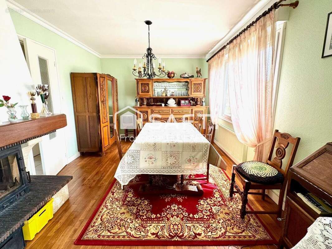 Photo 5 - Maison à MEUCON