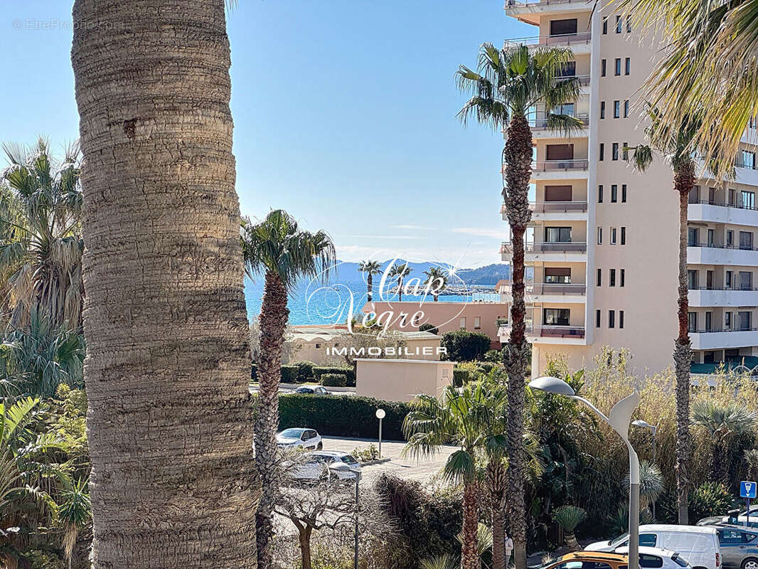 Appartement à LE LAVANDOU