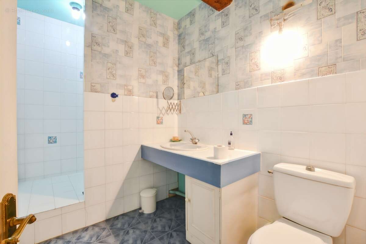 Maison de caractère 186 m² – 5 chambres dont 4 suites parentales – Terrasse – Causses-et-Veyran - photo 11