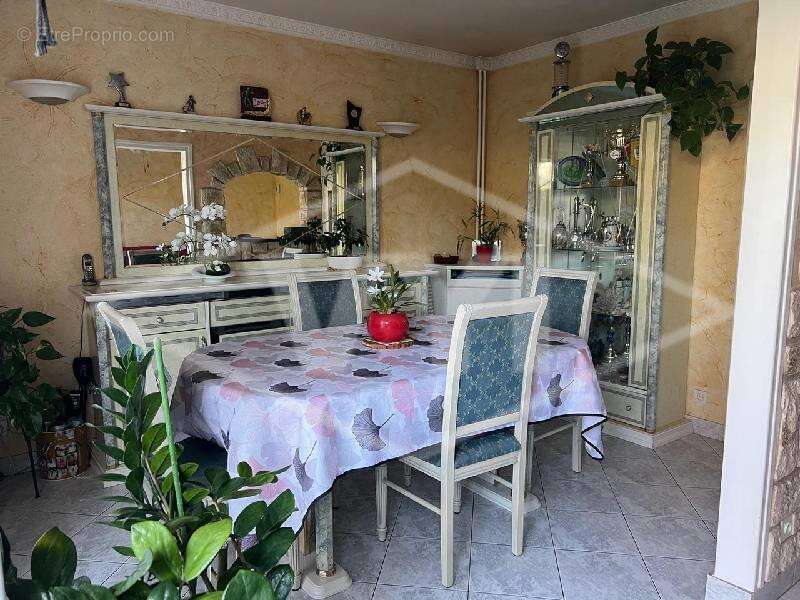 Maison à QUINCY-SOUS-SENART