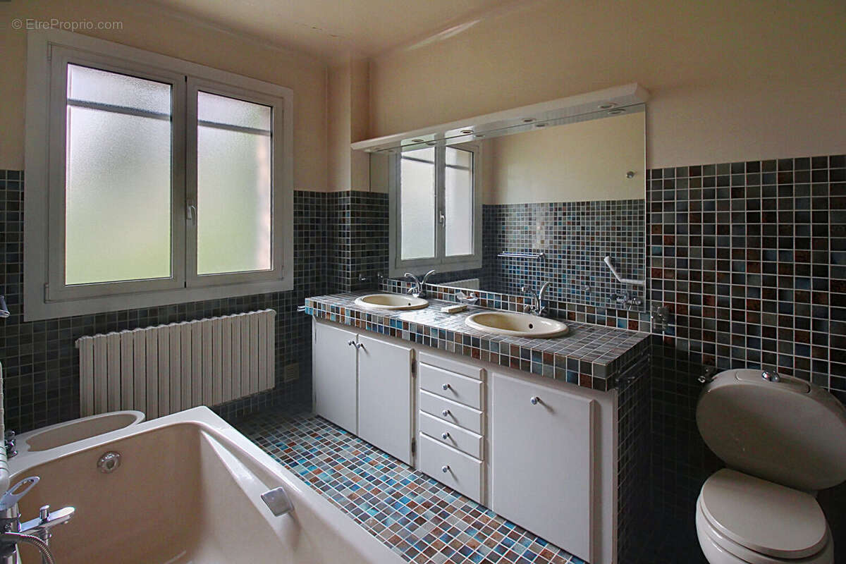 Maison à DRAGUIGNAN