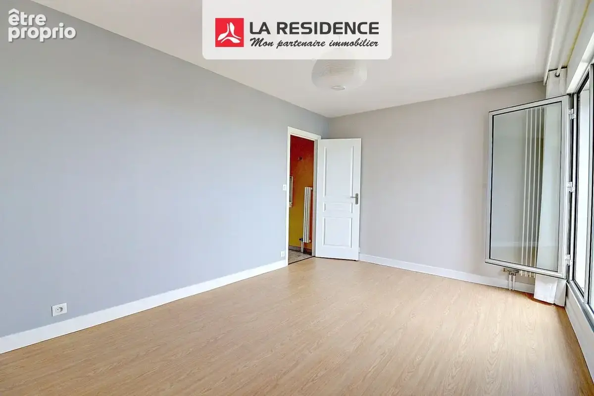 Appartement 4 pièces 119 m² à vendre à Blois (41000) - photo 9