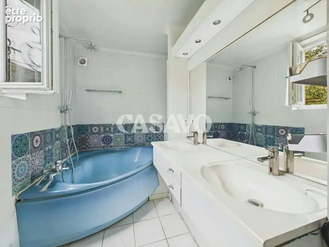 Vente Maison 8 pièces de 148m² - 94310 Orly - photo 14